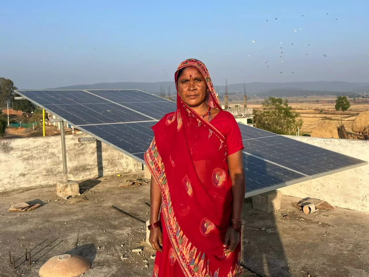 पीएम सूर्य घर मुफ्त बिजली योजना से बिना किसी चिन्ता के घर में मिल रही बिजली पीएम सूर्य घर मुफ्त बिजली योजना से बिना किसी चिन्ता के घर में मिल रही बिजली