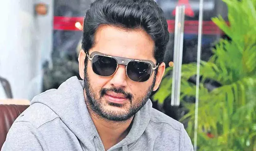 लगातार कई फ्लॉप फिल्मों के बाद Nithin ने पकड़ी रफ़्तार... तीन नए प्रोजेक्ट्स के साथ सफलता की राह पर? लगातार कई फ्लॉप फिल्मों के बाद Nithin ने पकड़ी रफ़्तार... तीन नए प्रोजेक्ट्स के साथ सफलता की राह पर?