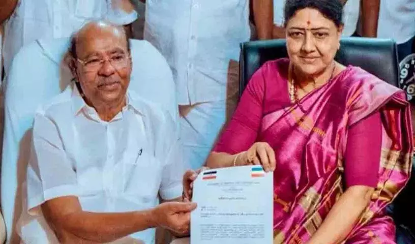 Tamil Nadu में रामदास और शशिकला ने नया गठबंधन बनाया Tamil Nadu में रामदास और शशिकला ने नया गठबंधन बनाया