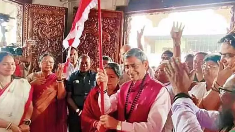 Governor ठाकुरबाड़ी में क्यों हैं? तृणमूल सांसद ममता बनर्जी ने साधा निशाना Governor ठाकुरबाड़ी में क्यों हैं? तृणमूल सांसद ममता बनर्जी ने साधा निशाना