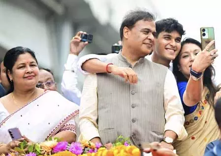 असम में भाजपा का मजबूत चेहरा बनकर उभरे सीएम हिमंत बिस्वा सरमा असम में भाजपा का मजबूत चेहरा बनकर उभरे सीएम हिमंत बिस्वा सरमा