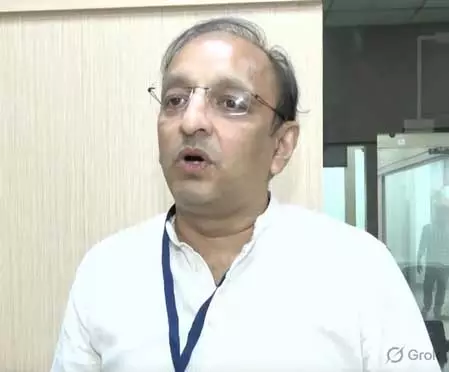 सरकार की विदेश नीति और प्रशासनिक शक्ति कमजोर: सचिन सावंत सरकार की विदेश नीति और प्रशासनिक शक्ति कमजोर: सचिन सावंत