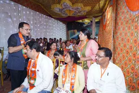 भाजपा ने 11 मंडलों में कार्यकर्ताओं के लिए रात्रिकालीन प्रशिक्षण शिविरों का आयोजन किया भाजपा ने 11 मंडलों में कार्यकर्ताओं के लिए रात्रिकालीन प्रशिक्षण शिविरों का आयोजन किया