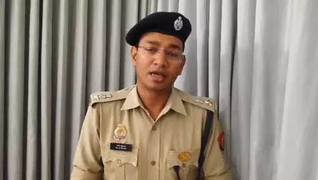 सड़क हादसे के अफवाहों पर 13 गिरफ्तार सड़क हादसे के अफवाहों पर 13 गिरफ्तार