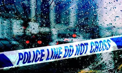 Bengaluru में भीषण सड़क हादसा: मां के सामने 4 साल की बच्ची की मौत Bengaluru में भीषण सड़क हादसा: मां के सामने 4 साल की बच्ची की मौत