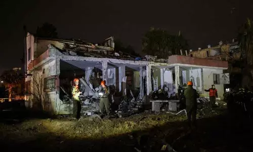 Iran के हमले में इज़रायल के डिमोना में 47 घायल, रिएक्टर भी स्थित