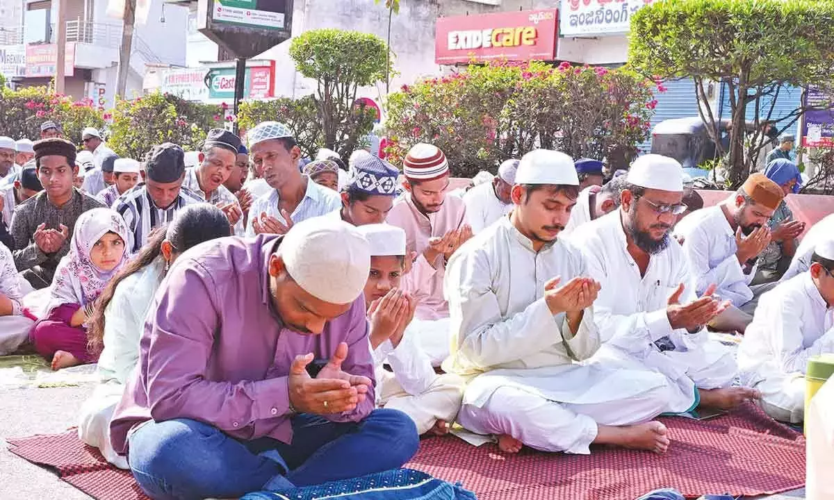 Andhra: पैगंबर मुहम्मद की शिक्षाएँ मानवता का मार्गदर्शन करती आ रही
