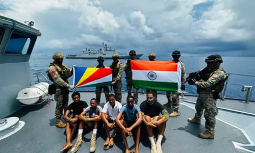 सेशेल्स में युद्धाभ्यास पूरा कर रवाना हुआ भारतीय युद्धपोत ‘आईएनएस त्रिकंड’