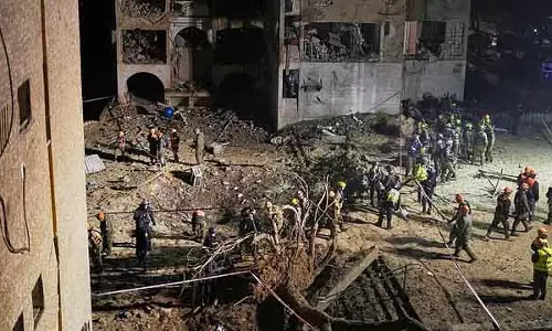 Tehran के हमले के बाद ट्रंप ने ईरान को होर्मुज़ खोलने के लिए 48 घंटे का समय दिया