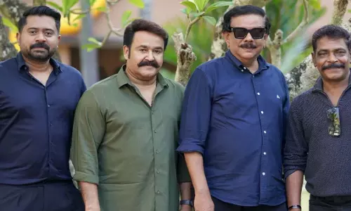 Mohanlal ने प्रियदर्शन के साथ पुनर्मिलन की पुष्टि की Mohanlal ने प्रियदर्शन के साथ पुनर्मिलन की पुष्टि की