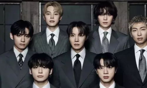 BTS की वापसी: LA लाइव BTS और ‘Miss you wife’ वाला पल सामने आया BTS की वापसी: LA लाइव BTS और ‘Miss you wife’ वाला पल सामने आया