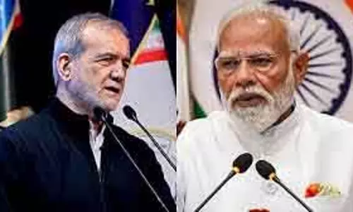 PM मोदी ने ईरानी राष्ट्रपति से बात की, नौवहन की स्वतंत्रता पर ज़ोर दिया PM मोदी ने ईरानी राष्ट्रपति से बात की, नौवहन की स्वतंत्रता पर ज़ोर दिया