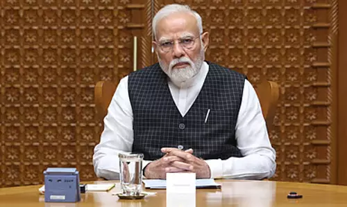 ईंधन की कमी: PM मोदी की अध्यक्षता में मंत्रियों की बैठक ईंधन की कमी: PM मोदी की अध्यक्षता में मंत्रियों की बैठक