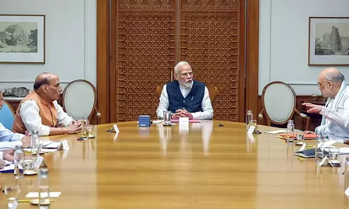 West Asia Conflict : ऊर्जा संकट पर मोदी की अहम बैठक West Asia Conflict : ऊर्जा संकट पर मोदी की अहम बैठक