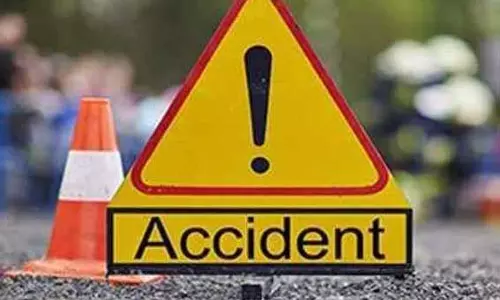 Ludhiana में दो वाहनों की टक्कर से 6 साल का बच्चा गंभीर, 3 अन्य घायल Ludhiana में दो वाहनों की टक्कर से 6 साल का बच्चा गंभीर, 3 अन्य घायल