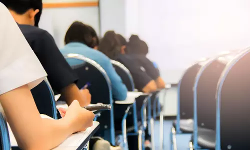 Jharkhand : मेडिकल कॉलेजों में UG और PG सीटों की संख्या बढ़ाने के लिए NMC को प्रस्ताव भेजा Jharkhand : मेडिकल कॉलेजों में UG और PG सीटों की संख्या बढ़ाने के लिए NMC को प्रस्ताव भेजा