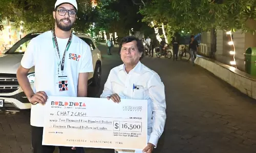 KIIT के छात्र ने बिल्ड इंडिया हैकाथॉन में शीर्ष पुरस्कार जीता, 15 लाख रुपये की इनामी राशि मिली KIIT के छात्र ने बिल्ड इंडिया हैकाथॉन में शीर्ष पुरस्कार जीता, 15 लाख रुपये की इनामी राशि मिली