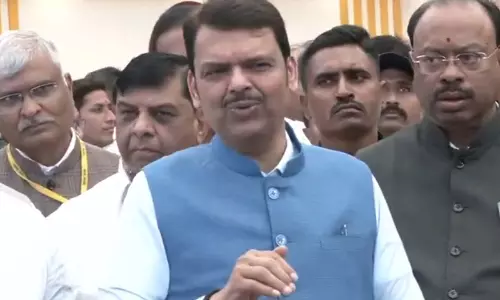 किसी को बख्शा नहीं जाएगा: महाराष्ट्र के CM ने अशोक खरात मामले की जांच के लिए SIT गठित की किसी को बख्शा नहीं जाएगा: महाराष्ट्र के CM ने अशोक खरात मामले की जांच के लिए SIT गठित की