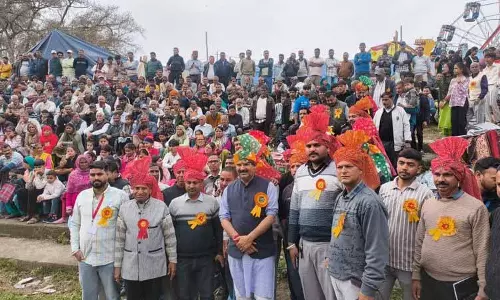 एक पारंपरिक विरासत, पारौर छिंज मेला Kangra district के सुल्लाह में शुरू