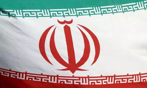 खाड़ी संकट के गहराने के बीच Iran ने क्षेत्रीय ऊर्जा स्थलों को धमकी दी खाड़ी संकट के गहराने के बीच Iran ने क्षेत्रीय ऊर्जा स्थलों को धमकी दी