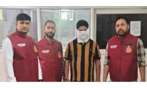 दिल्ली पुलिस की क्राइम ब्रांच ने कई धोखाधड़ी के मामलों में शामिल एक घोषित अपराधी को गिरफ्तार किया