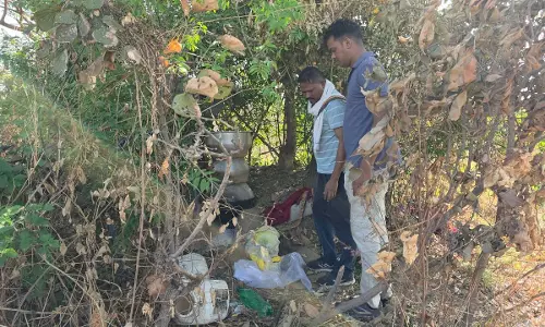 रायगढ़ पुलिस का ऑपरेशन आघात जारी, चक्रधरनगर में पांच रेड और छह गिरफ्तार रायगढ़ पुलिस का ऑपरेशन आघात जारी, चक्रधरनगर में पांच रेड और छह गिरफ्तार