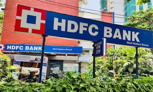 मार्केट कैप 1 लाख करोड़ रुपये घटा, HDFC Bank को सबसे ज़्यादा नुकसान मार्केट कैप 1 लाख करोड़ रुपये घटा, HDFC Bank को सबसे ज़्यादा नुकसान
