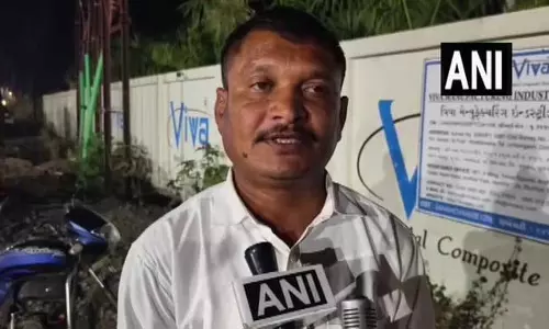 वीवा कंपनी में लगी आग पर काबू, 6 दमकल गाड़ियों ने संभाली स्थिति वीवा कंपनी में लगी आग पर काबू, 6 दमकल गाड़ियों ने संभाली स्थिति