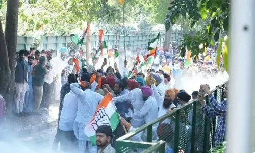 राजा वारिंग के नेतृत्व में Punjab कांग्रेस ने गगनदीप रंधावा की मौत पर किया विरोध प्रदर्शन
