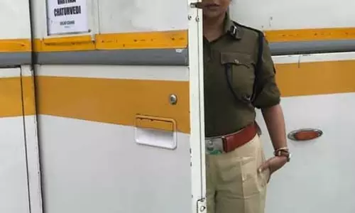 दिल्ली क्राइम के 7 साल पूरे, शेफाली शाह ने बताया- अभी भी वही हूं... दिल्ली क्राइम के 7 साल पूरे, शेफाली शाह ने बताया- अभी भी वही हूं...