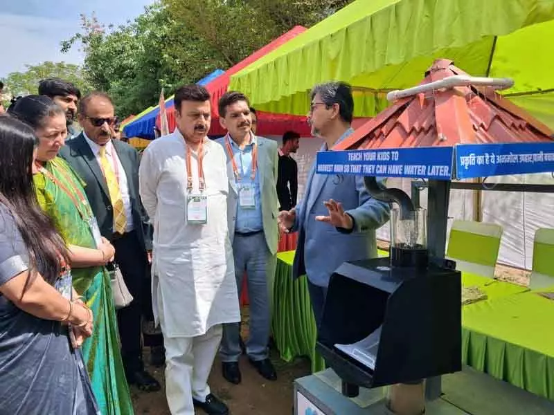 Gurugram में आयोजित अंतर्राष्ट्रीय सम्मेलन में 500 से अधिक शोधार्थी और संकाय सदस्य शामिल हुए Gurugram में आयोजित अंतर्राष्ट्रीय सम्मेलन में 500 से अधिक शोधार्थी और संकाय सदस्य शामिल हुए