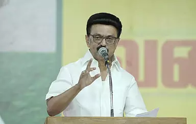 DMK-कांग्रेस गठबंधन की मुश्किलें जारी: मुख्यमंत्री की अहम सलाह DMK-कांग्रेस गठबंधन की मुश्किलें जारी: मुख्यमंत्री की अहम सलाह
