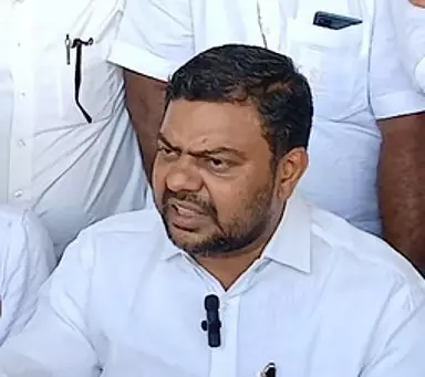 हमने DMK गठबंधन में 3 सीटों की मांग की है: STBI के प्रदेश अध्यक्ष हमने DMK गठबंधन में 3 सीटों की मांग की है: STBI के प्रदेश अध्यक्ष
