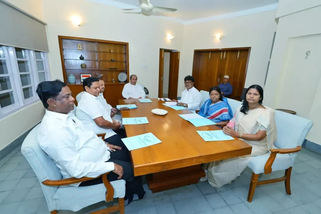 Odisha : विपक्षी BJD ने पार्टी विरोधी गतिविधियों के लिए 6 विधायकों को निलंबित किया Odisha : विपक्षी BJD ने पार्टी विरोधी गतिविधियों के लिए 6 विधायकों को निलंबित किया