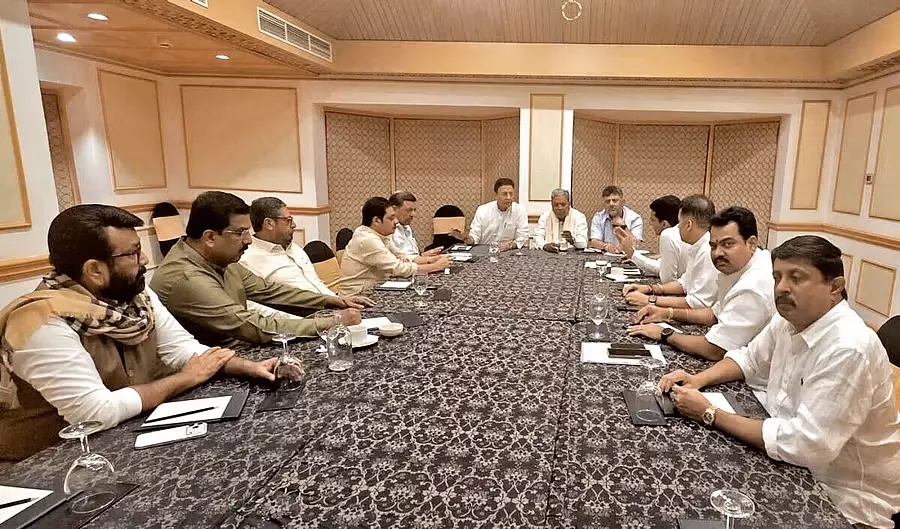 Karnataka : कांग्रेस ने बागलकोट उपचुनाव के लिए मेटी के बेटे को मैदान में उतारने का फैसला किया Karnataka : कांग्रेस ने बागलकोट उपचुनाव के लिए मेटी के बेटे को मैदान में उतारने का फैसला किया