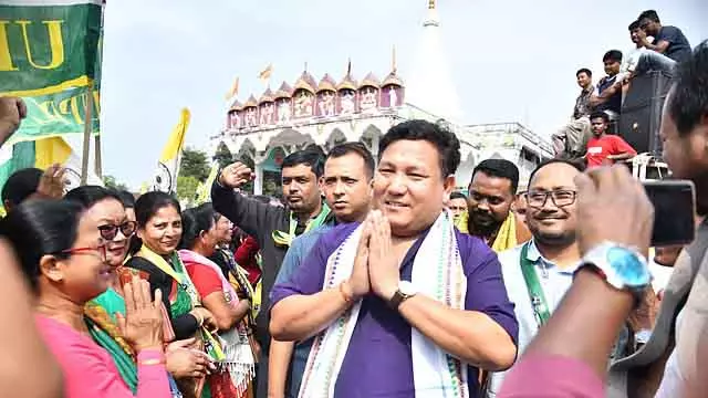 Assam Elections: स्वायत्त परिषदों और प्रमुख उम्मीदवारों पर फोकस Assam Elections: स्वायत्त परिषदों और प्रमुख उम्मीदवारों पर फोकस