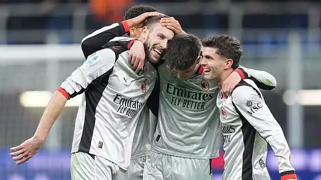 AC मिलान ने टोरिनो को हराकर Serie A में इंटर की बढ़त 6 अंक की AC मिलान ने टोरिनो को हराकर Serie A में इंटर की बढ़त 6 अंक की