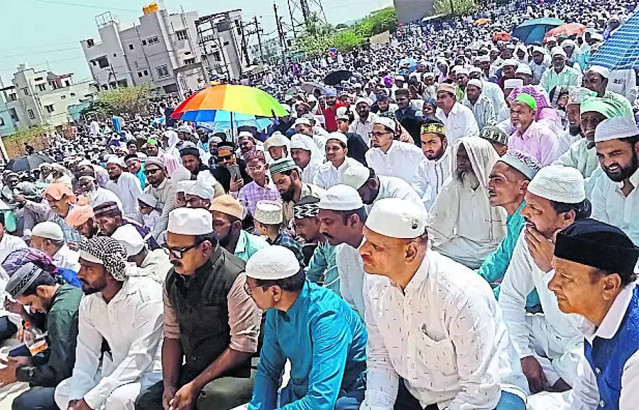 मस्जिद निर्माण के लिए ₹50 लाख का अनुदान: Prakash मस्जिद निर्माण के लिए ₹50 लाख का अनुदान: Prakash