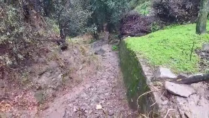 Kishtwar में स्वतंत्रता सेनानी के गाँव में आज़ादी के 8 दशक बाद भी सड़क संपर्क नहीं Kishtwar में स्वतंत्रता सेनानी के गाँव में आज़ादी के 8 दशक बाद भी सड़क संपर्क नहीं