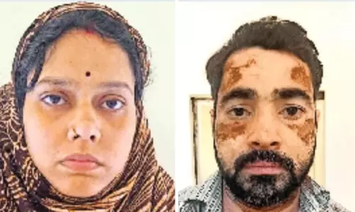 Gwalior: ग्वालियर के दंपती ने 12 शहरों में फैलाई दहशत, 100+ वारदात Gwalior: ग्वालियर के दंपती ने 12 शहरों में फैलाई दहशत, 100+ वारदात