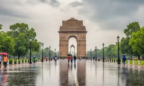 New Delhi: प्री-मानसून की दस्तक, कई राज्यों में मौसम बिगड़ने के आसार New Delhi: प्री-मानसून की दस्तक, कई राज्यों में मौसम बिगड़ने के आसार