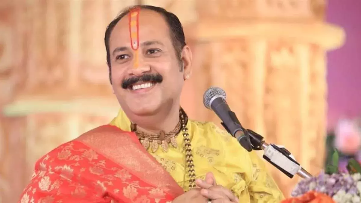 Jaipur: समर्पण ही सबसे बड़ा पूजन: पंडित प्रदीप मिश्रा Jaipur: समर्पण ही सबसे बड़ा पूजन: पंडित प्रदीप मिश्रा
