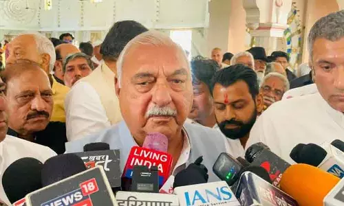 Rohtak हुड्डा ने किसानों के लिए राहत की मांग की