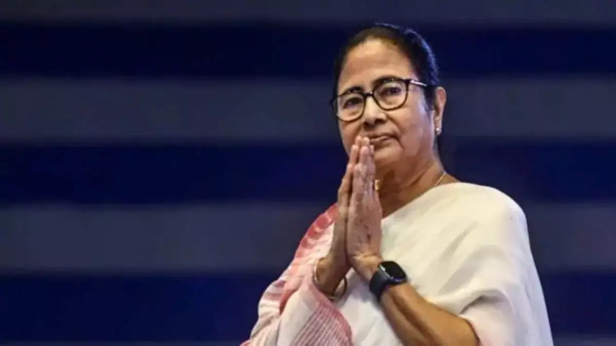 Bengal : शहीद दिवस पर ममता ने भगत सिंह, राजगुरु, सुखदेव को श्रद्धांजलि दी