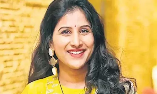 लोक गायिका Mangli ने अपने नाम का इस्तेमाल करने वाले माइक्रोफ़ाइनेंस कारोबार से किसी भी तरह के संबंध से इनकार लोक गायिका Mangli ने अपने नाम का इस्तेमाल करने वाले माइक्रोफ़ाइनेंस कारोबार से किसी भी तरह के संबंध से इनकार