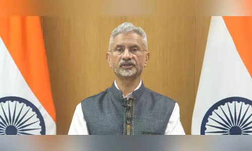 Jaishankar ने कहा- भारत और रूस 100 अरब डॉलर तक व्यापार बढ़ाने के लिए प्रतिबद्ध Jaishankar ने कहा- भारत और रूस 100 अरब डॉलर तक व्यापार बढ़ाने के लिए प्रतिबद्ध