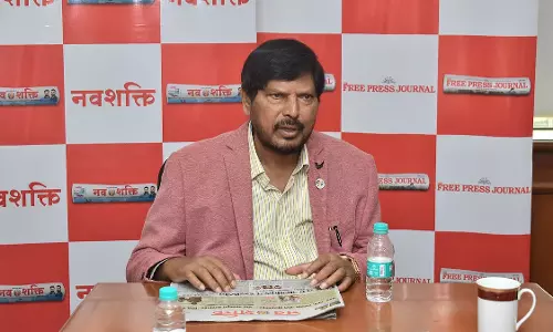 Pune : रामदास अठावले ने फर्जी बाबाओं पर कार्रवाई की मांग की