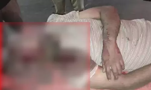 दुर्ग में भीषण सड़क हादसों में ट्रांसपोर्टर समेत दो की मौत दुर्ग में भीषण सड़क हादसों में ट्रांसपोर्टर समेत दो की मौत