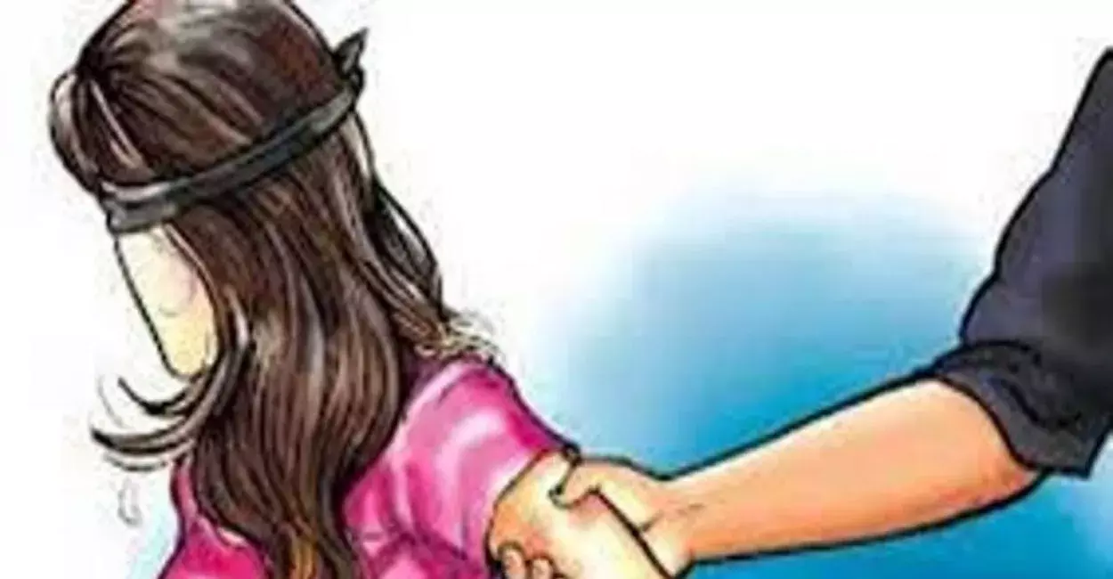 Palwal: युवती के साथ वारदात, रातभर बंधक बनाकर वारदात Palwal: युवती के साथ वारदात, रातभर बंधक बनाकर वारदात