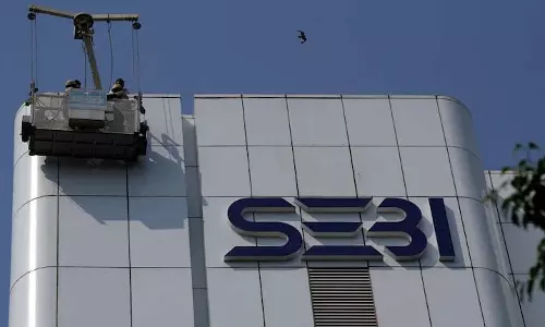 SEBI ने AIFs के लिए निकासी के नियमों में ढील दी, ‘निष्क्रिय फंड’ फ्रेमवर्क पेश किया SEBI ने AIFs के लिए निकासी के नियमों में ढील दी, ‘निष्क्रिय फंड’ फ्रेमवर्क पेश किया